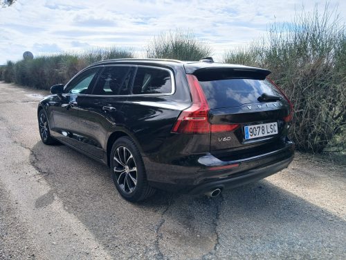 Volvo V60 2.0 B4 Momentum